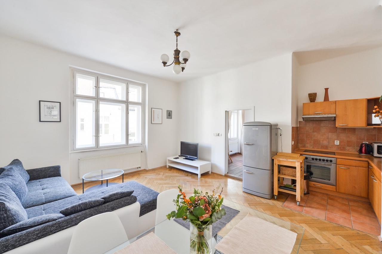 Old Town Sq. Apartment Praga Esterno foto